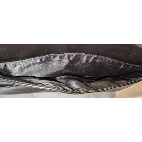 Nine West Black Vegan Patent Leather Convertible Shoulder Bag Clutch Chain Strap - Picture 8 of 15